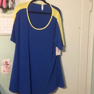 Nwt 3xl perfect t